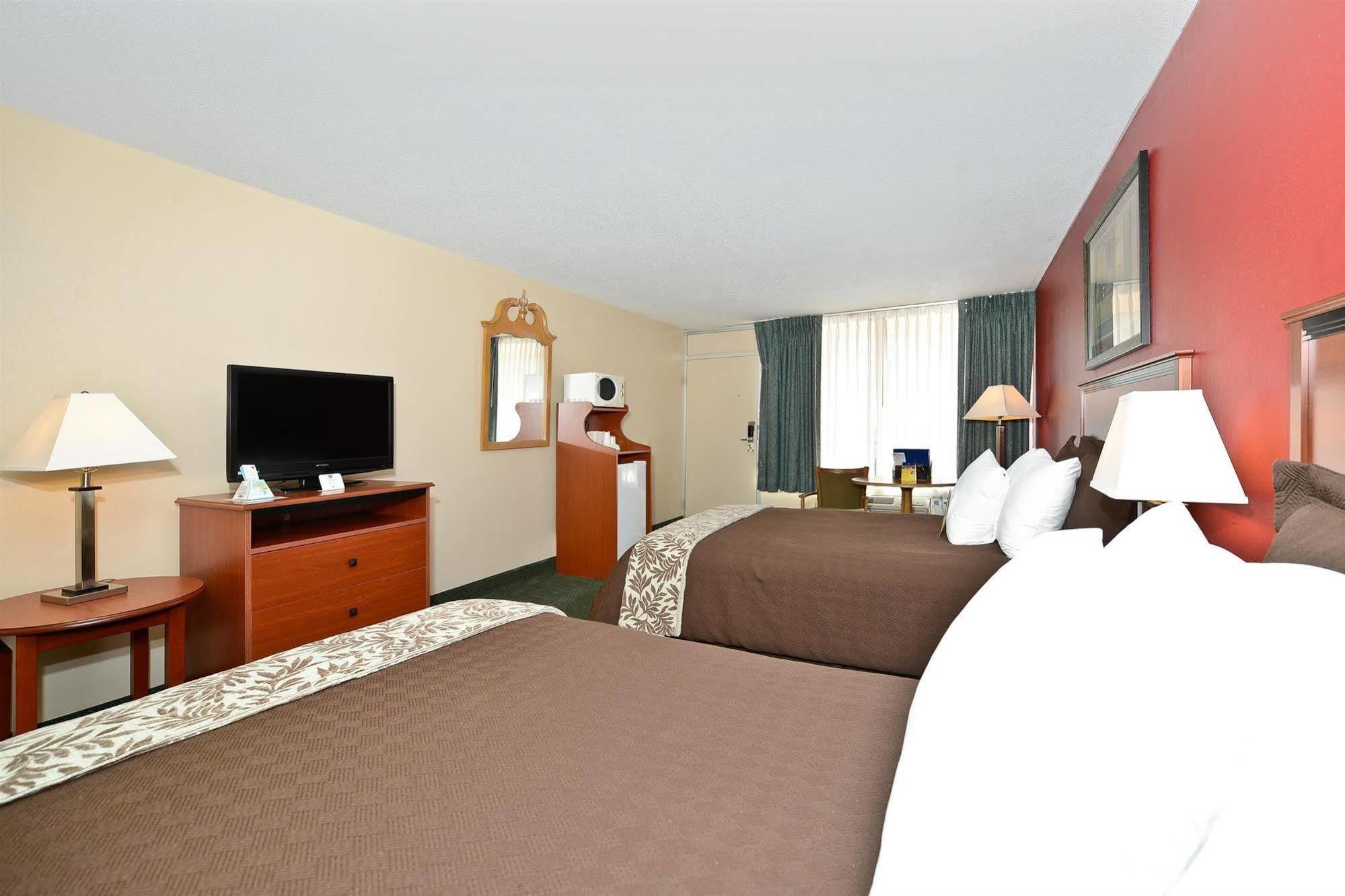 Magnuson Hotel Mountain View Covington Eksteriør bilde